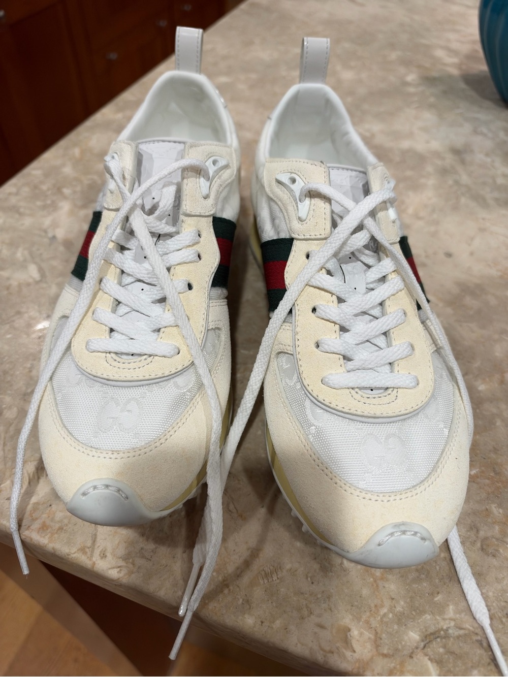 Gucci White Cream Sneakers with Green-Red Web Stripe
